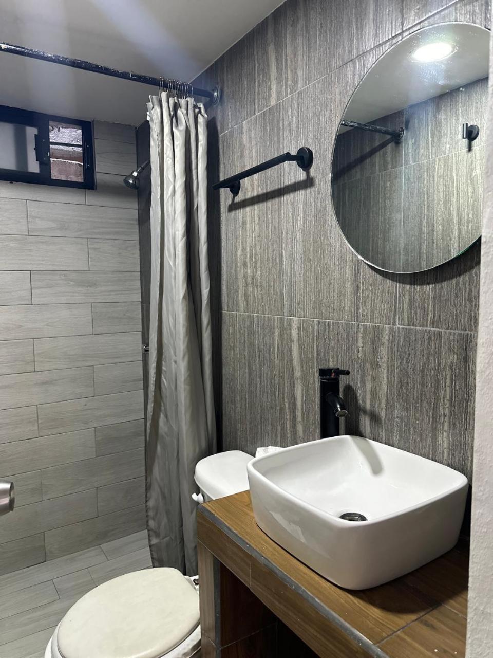 Apartamentos Ambassador Tijuana Eksteriør bilde