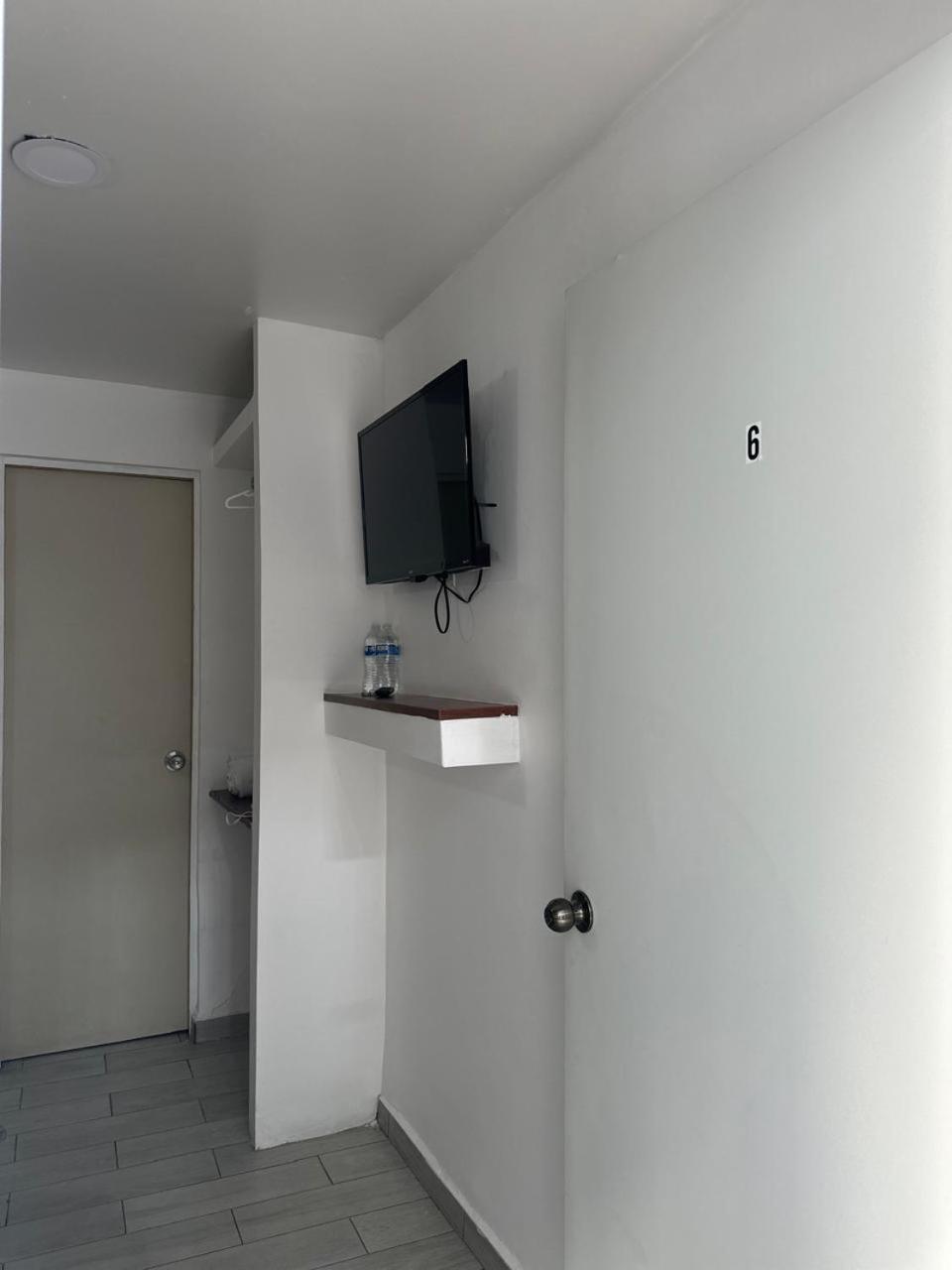 Apartamentos Ambassador Tijuana Eksteriør bilde